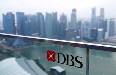 Singapore's Banks See Profits Peak as Rate Boost Fades