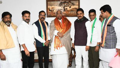 Another setback to BRS as Peddapalli MP joins Congress in Delhi