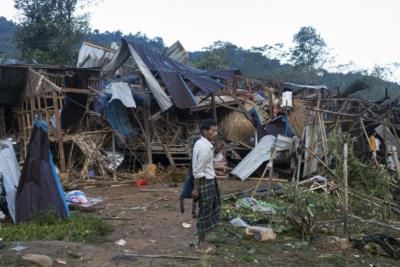 UN Security Council Condemns Airstrikes in Myanmar, Urges Peace