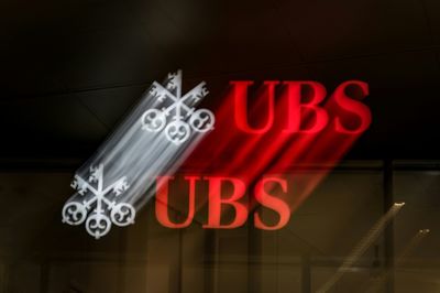 UBS To Reward Shareholders As Credit Suisse-linked Losses Narrow