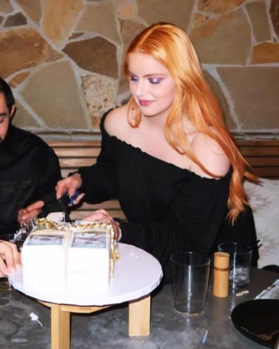 Ariel Winter Shines in All-Black Birthday Look & Glam Makeup