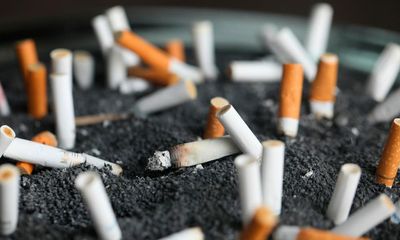 Quitting smoking reduces cancer risk at any age, says study