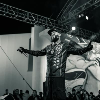 Farruko's Electrifying Stage Performance: A Dynamic Concert Experience