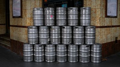 Police seeking beer bandits on keg stealing benders