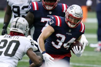 Former Patriots RB Rex Burkhead announces retirement after 10 seasons