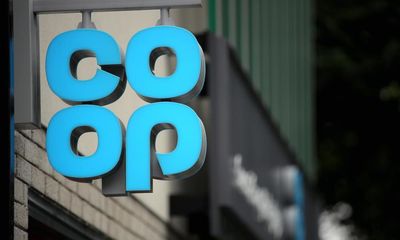Co-op supermarkets given AI tech and 200 secure tills after 44% rise in crime