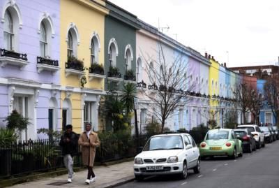 UK living standards to gradually improve, says NIESR