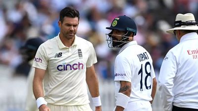 'Only thing missing...': Nasser Hussain has his fingers crossed for Kohli vs Anderson battle