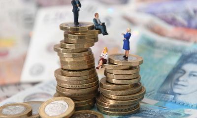 UK women ‘need to work extra 19 years to retire with same pension pot as men’