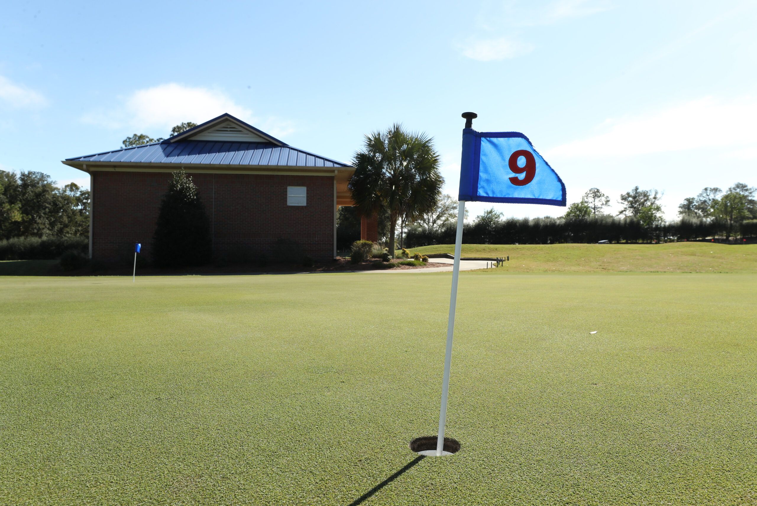 College golf facilities: Florida Gators and Chris M.…