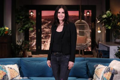 Courteney Cox uses some of the trickiest paint tones in her living space – but this risky look is right on trend