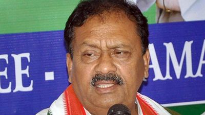Shabbir Ali accuses BRS govt. of neglecting minority welfare, promises steps for their upliftment