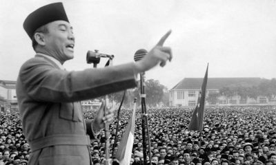 Revolusi by David Van Reybrouck review – Indonesia’s fight for freedom