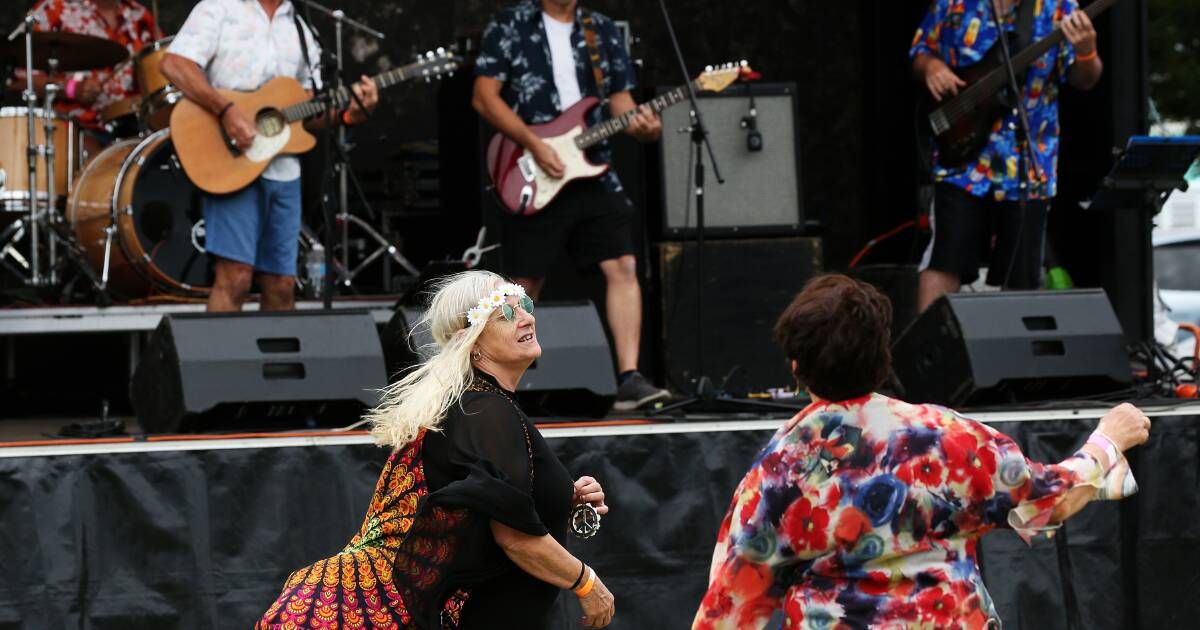 Stockton Bowling Club fighting for the right to party…