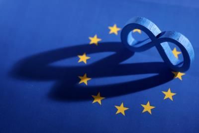 EU-META-PLATFORMS-TECH: Supervisory Fee Battles EU Online Content Rules