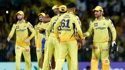 'CSK will definitely...': Sunil Gavaskar predicts MS Dhoni-led side's smooth sailing into IPL 2024 playoffs