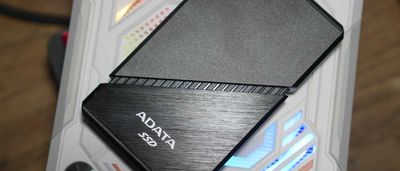 Adata SE920 external SSD review