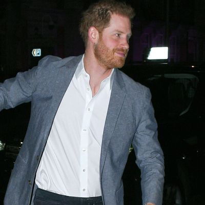 Expert Says Prince Harry’s Body Language Provides Clues About How King Charles Is Doing Post-Diagnosis