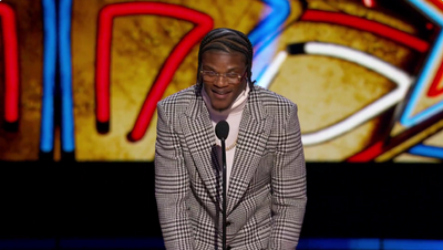 Lamar Jackson hilariously thanked the Ravens for finally giving him a new deal in NFL MVP acceptance speech