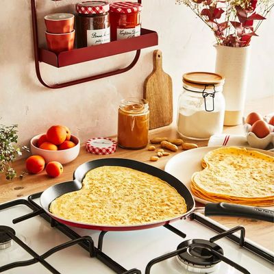 Tefal’s limited edition heart-shaped crepe pan is a Pancake Day must-have – and it’s currently on sale at Argos