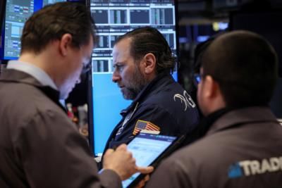 Futures Rise Pre-Inflation Data Release for USA Stocks