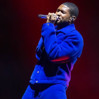 Our Best Predictions on Who Might Perform Alongside Usher at the Super Bowl Halftime Show