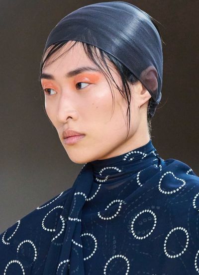 Everyone From Prada to the Street Style Set Is Embracing 60s-Style Wide Headbands