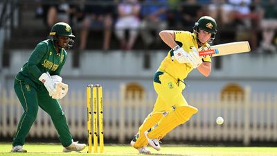 Australia bounce back to win South Africa ODI series