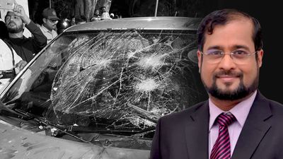 Journalist Nikhil Wagle’s car attacked by BJP workers in Pune, press groups slam violence