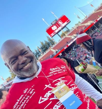 Capturing Joy: Emmitt Smith and CeeDee Lamb's Restaurant Delight