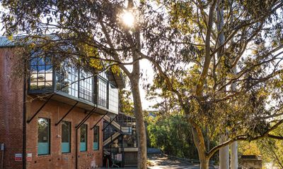 A ‘raft of unanswered questions’ remain as Australia’s first psychedelic therapy clinic opens