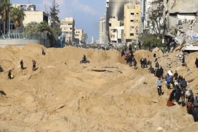 Egypt Threatens to Suspend Peace Treaty Amidst Gaza Offensive