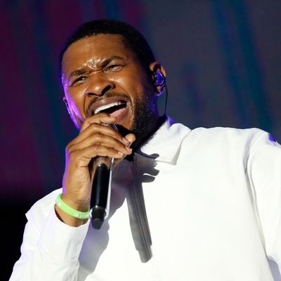 Here’s How Much Usher Is Getting Paid to Perform at the Super Bowl Halftime Show