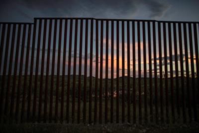 High-speed chase captures armed human smuggler near Texas-Mexico border