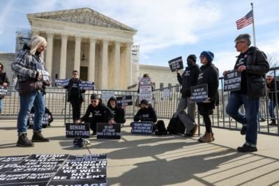 Supreme Court skeptical of Colorado's bid to remove Trump