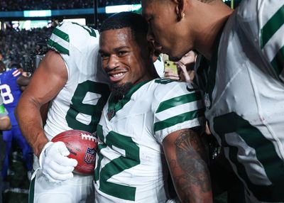 Jets announce new uniforms for 2024, new green and black Legacy jerseys
