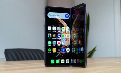 Honor Magic V2 review: exquisite hardware let down by software