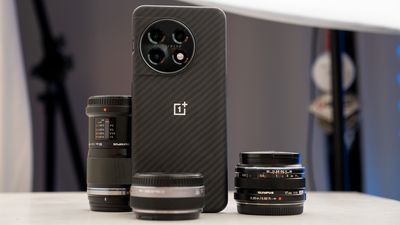 The latest OnePlus 11 update is reportedly making its camera useless