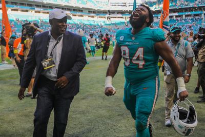 4 tough decisions Dolphins GM Chris Grier will have to make this offseason