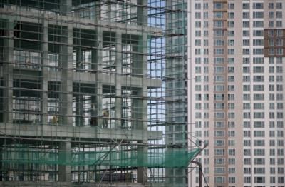 Bank of Korea Warns of Risks from Real Estate and Household Debt