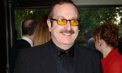 Share your tributes and memories of Steve Wright