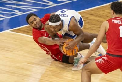 Illinois State Upsets No. 23 Indiana State in Men's Basketball