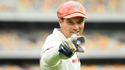 Carey equals catches world record in SA cup win