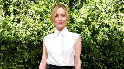 Leslie Mann's living room color is a homage to a popular trend – and experts say it's the 'new neutral'