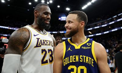 Warriors reportedly tried to unite LeBron James and Stephen Curry at NBA trade deadline