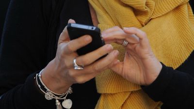 Telcos on notice after sending millions of scam texts