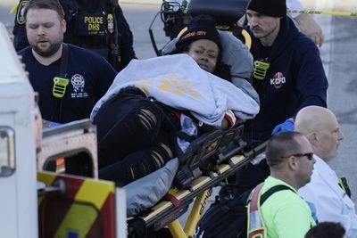 One dead, 21 wounded in shooting near Kansas City Super Bowl parade