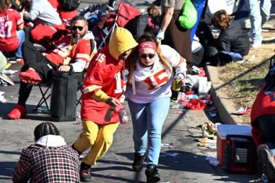 Shots fired at Chiefs victory rally, multiple injuries, suspects detained