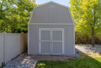 5 Things You Should Never Store in Your Shed, According to Experts