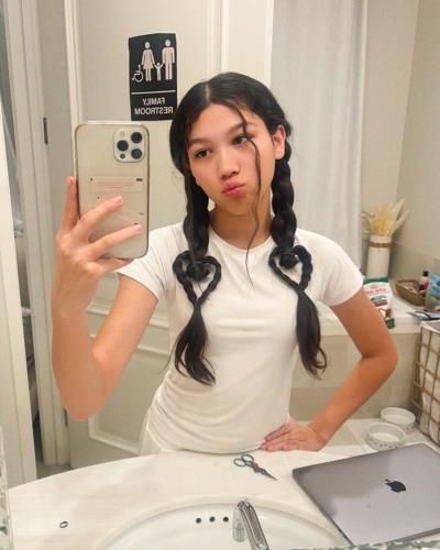 Txunamy Ortiz spreads love with an adorable Valentine's Day selfie